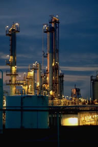 picture of refinery