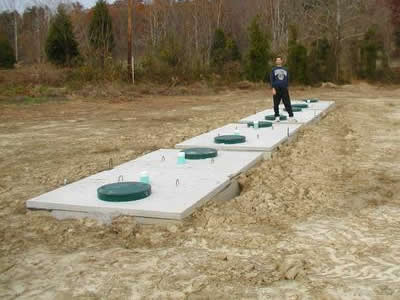 picture of main cistern complex in 2006, during installation